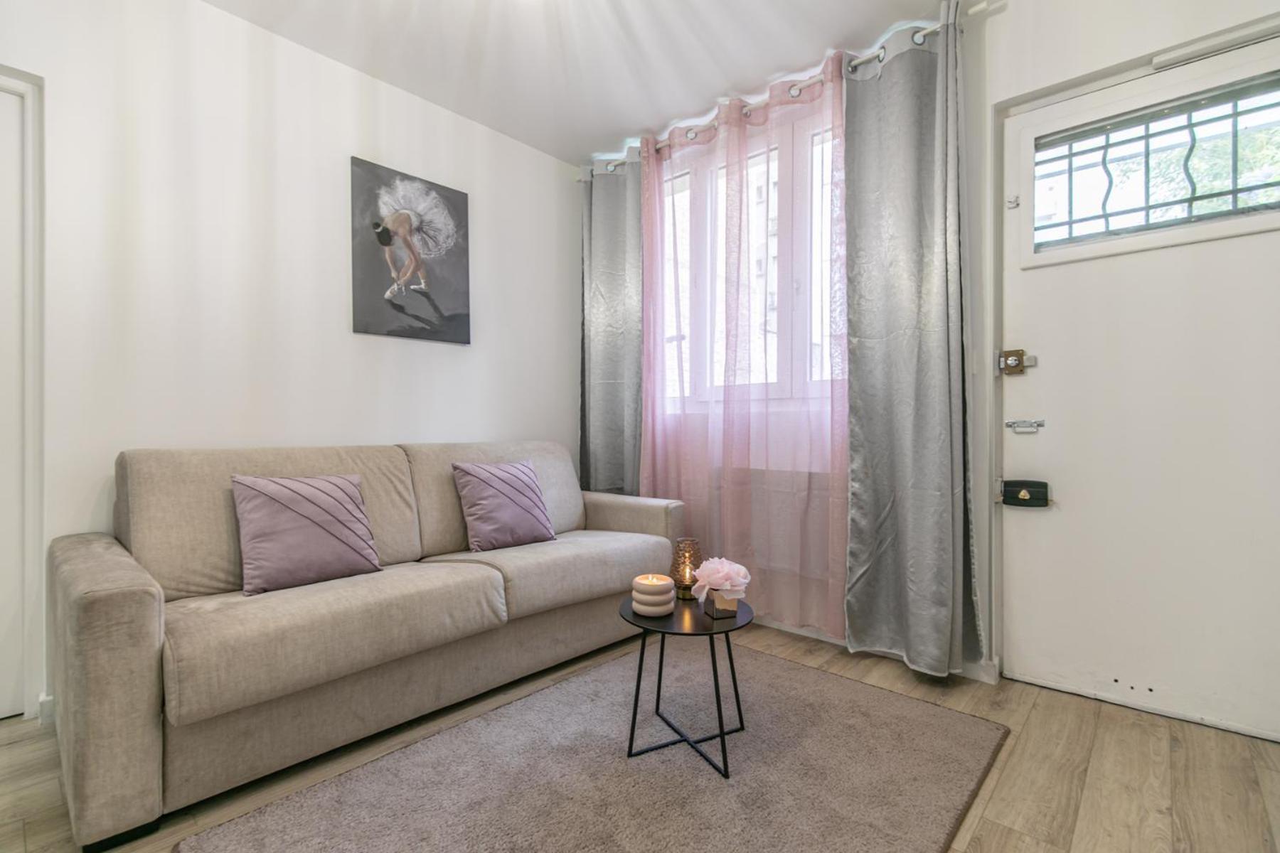 Superbe Maison De Avec Jardin Montrouge