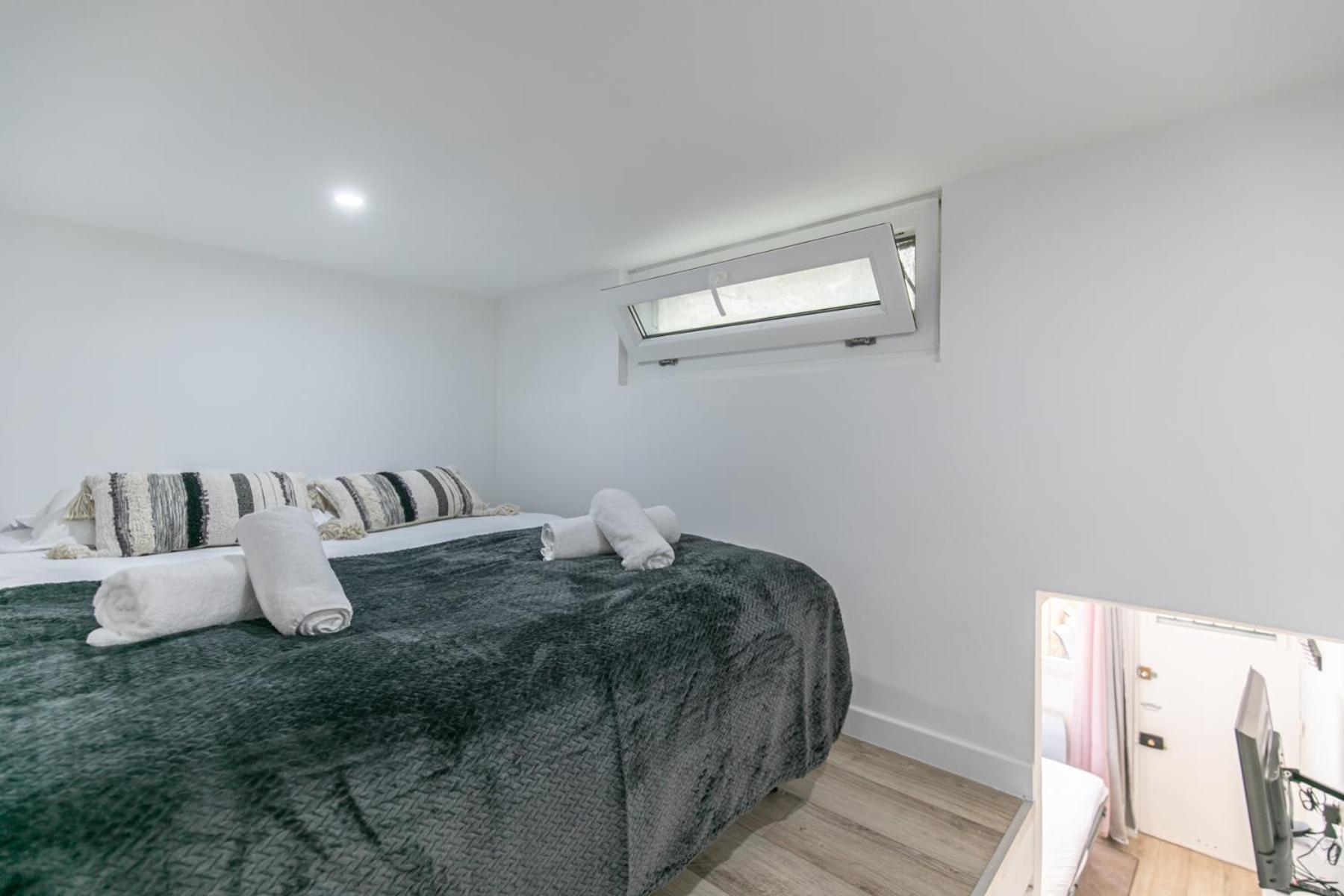 Apartment Superbe Maison De Avec Jardin Montrouge
